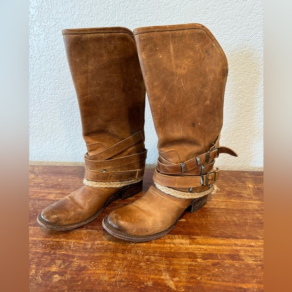 Freebird Drove boots size 7 - Picture 2 of 5